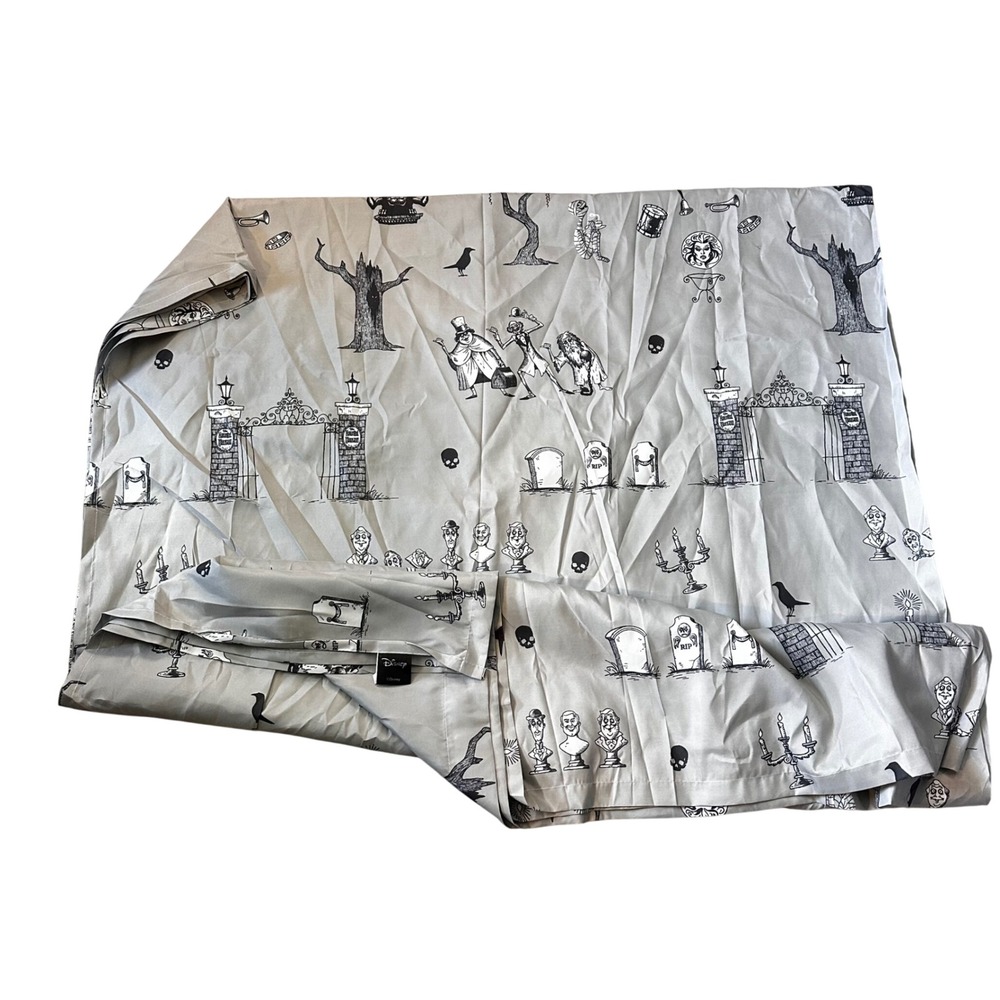 Disney Haunted Mansion Full Flat Sheet Ghost Graveyard Spooky Black White Beddin